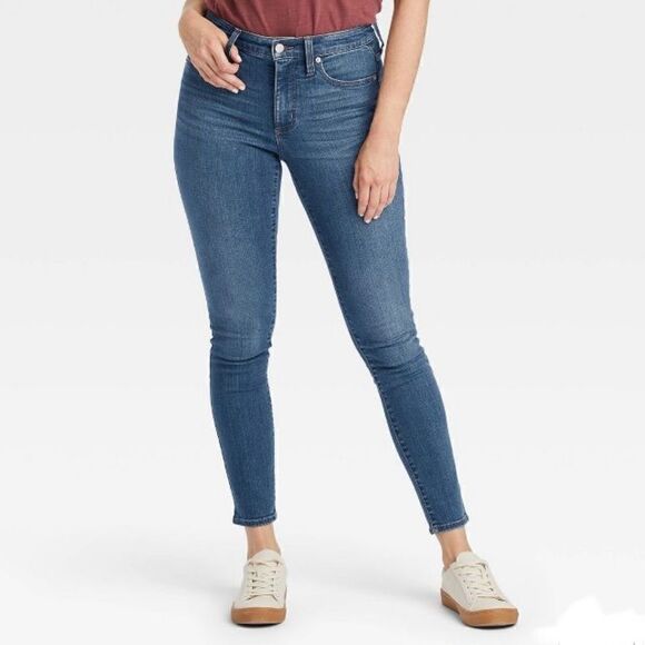 Universal Thread Women's High-Rise Skinny Jeans-medium wash. - Picture 1 of 2